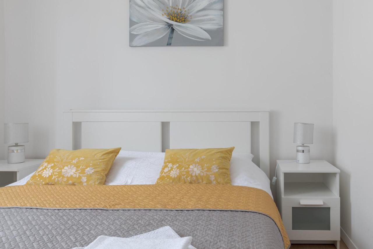Lisinski Apartment With Private Parking Zagabria Esterno foto