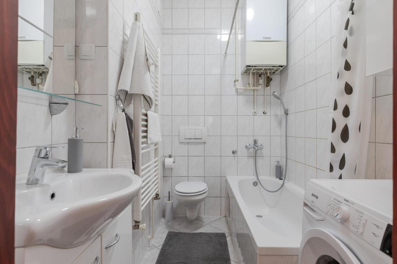 Lisinski Apartment With Private Parking Zagabria Esterno foto