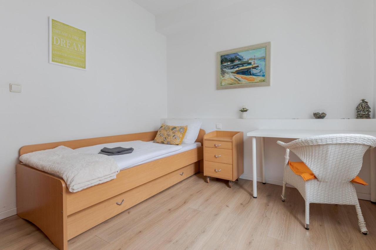 Lisinski Apartment With Private Parking Zagabria Esterno foto