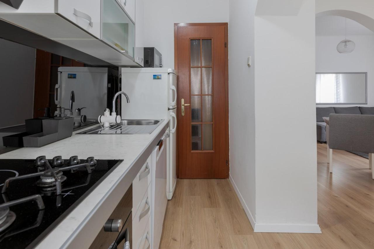 Lisinski Apartment With Private Parking Zagabria Esterno foto